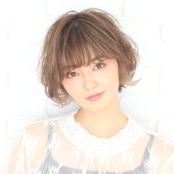 ショート　ウェーブパーマ